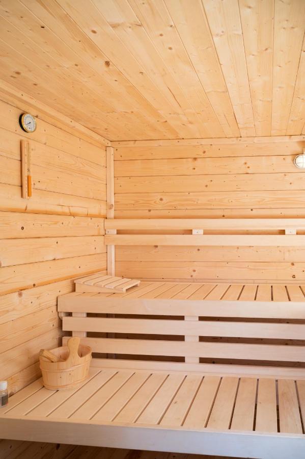 Zen-Bungalow No 1 Met Sauna En Hottub Rheezerveen 外观 照片