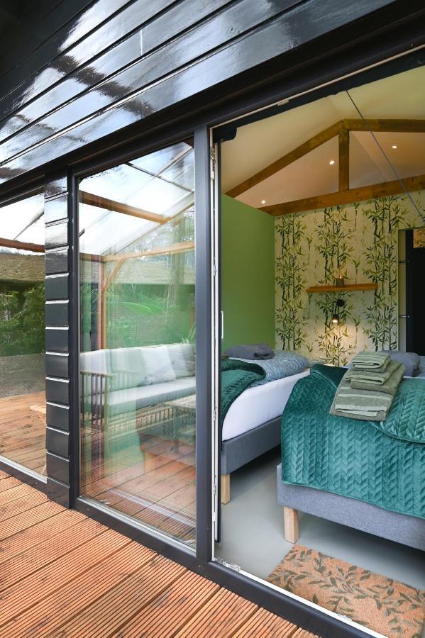 Zen-Bungalow No 1 Met Sauna En Hottub Rheezerveen 外观 照片