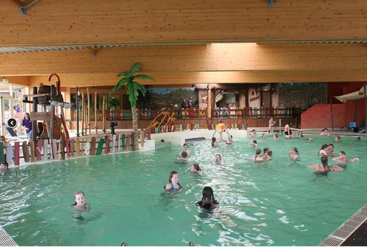 Zen-Bungalow No 1 Met Sauna En Hottub Rheezerveen 外观 照片